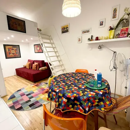 בודפשט Rainbow Pearl Apartment At St Stephen' S Basilica מראה חיצוני תמונה